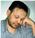 Iranian Resistance condemns mullahs' inhuman pressures on political prisoners, demands immediate release of Akbar Ganji