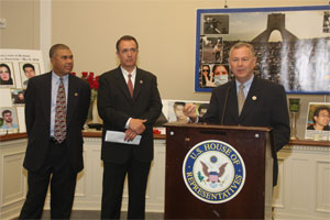 Bipartisan US Congress session emphasizes rights of Ashraf residents