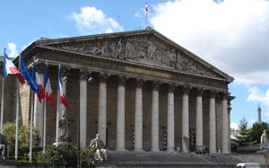 Majority of French parliament supports the Iranian people's uprising and protection of Camp Ashraf