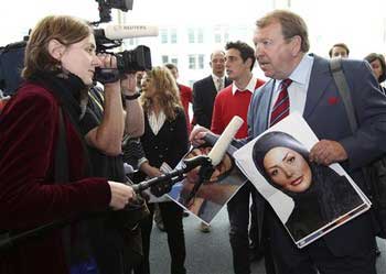EU-Iran: MEPs' anger at Iranian Foreign Minister Mottaki visit