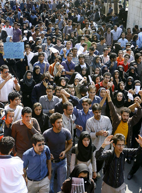 iraniandemoap_468x635