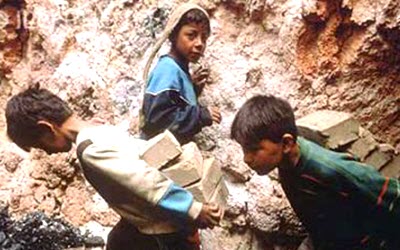 Working-children-iran-400