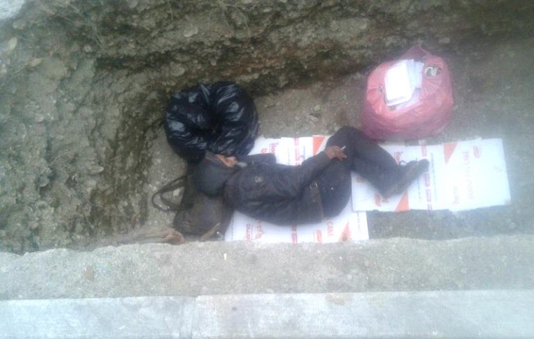 Iran-Cardboard-Sleepers