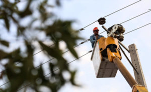 Iran Regime’s Inability to Supply Electricity Sparks Wave of Protests