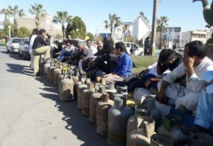 Gas Shortage Cause Havoc in Poverty-Stricken Iran Gas Shortage Cause Havoc in Poverty-Stricken Iran