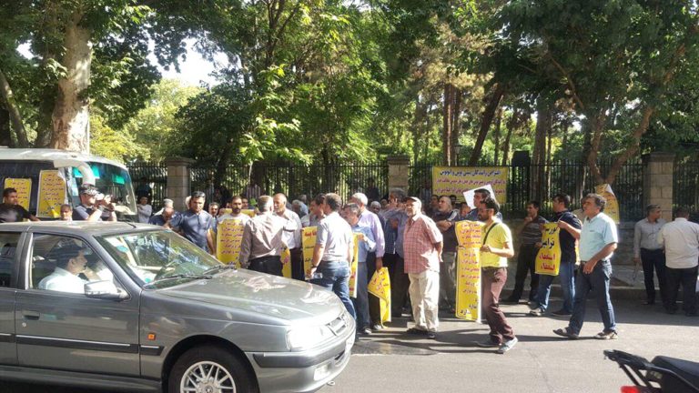 Tehran Bus Drivers Protest Against New Traffic Tolls