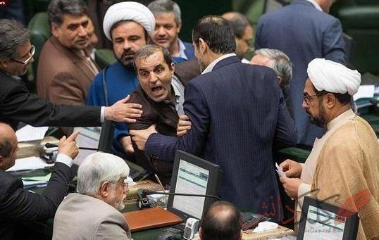 Majles_Regime