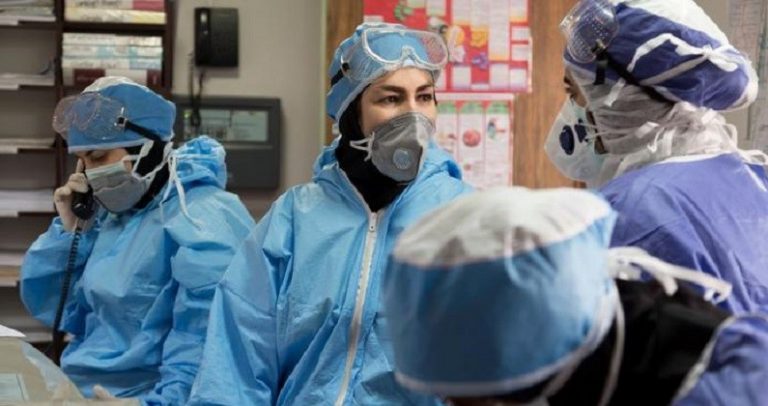 Nurses in an Iranian hospital, taking care of those diagnosed with the COVID-19