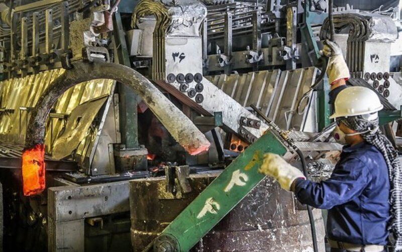 Iran-labor-03 Iran most workers work under the daily-paid bases and are under no coverage