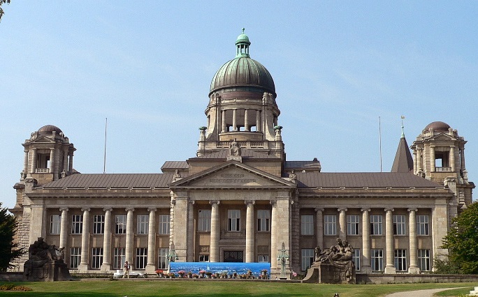 Hamburg-Oberlandesgericht.wmt_ The Hamburg Court Prohibits the FAZ From Making False Claims Against the Iranian People's Mojahedin (MEK)