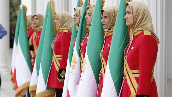 4b08dc2a-727c-4279-9fd8-0de30811c8cb_690 4b08dc2a-727c-4279-9fd8-0de30811c8cb_690