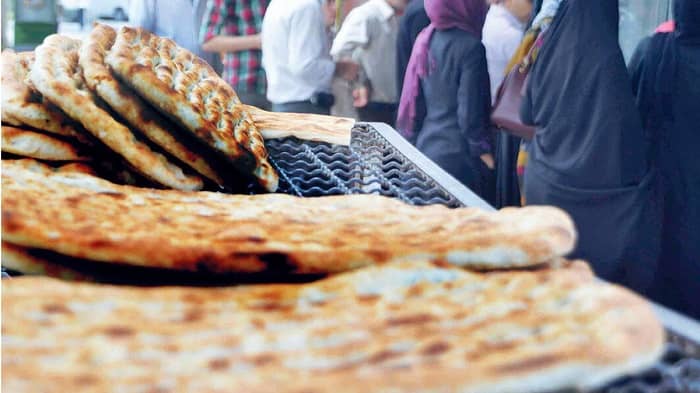 shortage-of-bread-Iran_20102020 shortage-of-bread-Iran_20102020