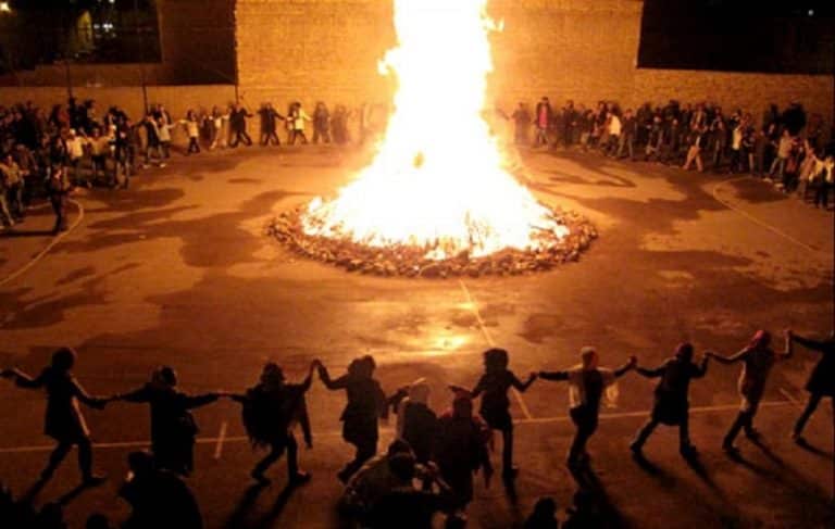 Iranians celebrated yesterday the fire festival (Charshanbehsoori). The celebration took place while the repressive forces, including the IRGC, State Security Force, and special patrols have been put on extraordinary security alert. In addition to the capital, Tehran, the Iranian people celebrated the fire festival in different cities in Iran, including Isfahan, Karaj, Shiraz, Saravan, Rudsar, Aligudarz, Ahvaz, Khorramabad, Lahijan, Mashhad, Hamedan, Shahrekord, Kashan, Tabriz, Shahriar, and Qazvin.