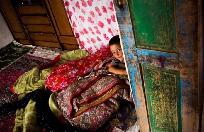 In recent days, Iran’s state-run media have acknowledged some aspects of the country’s economic crises and how it affects people.