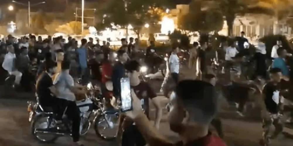 Over-100-detained-in-water-protests-in-SW-Iran Over-100-detained-in-water-protests-in-SW-Iran