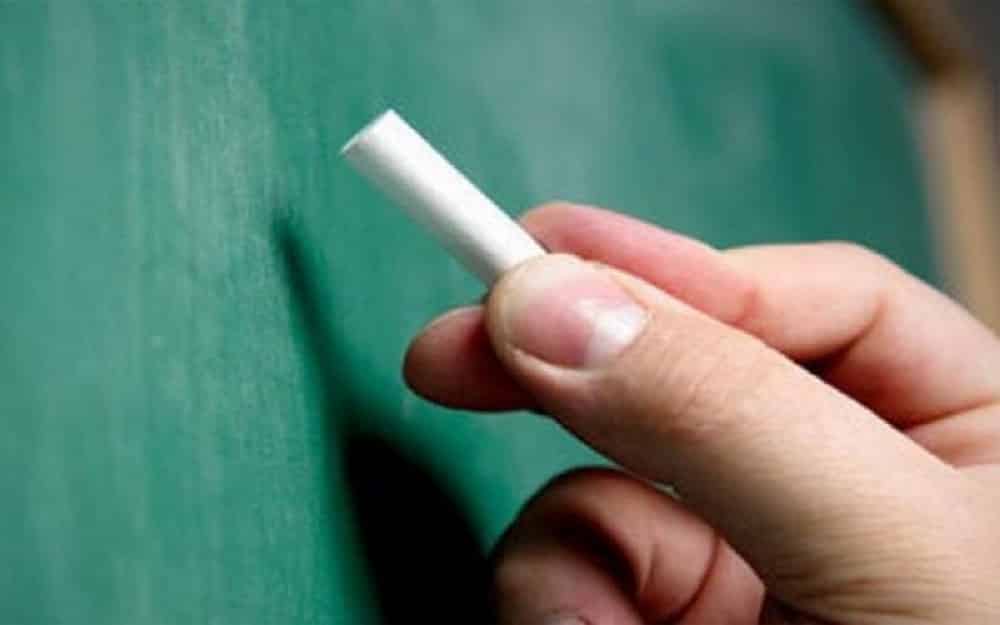 Iranian-Teachers-Cannot-Make-Ends-Meet-Educational-System-Goes-to-Collapse-min