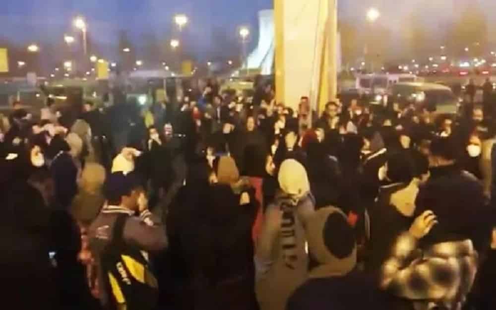 Iran-protests-min Iran-protests-min
