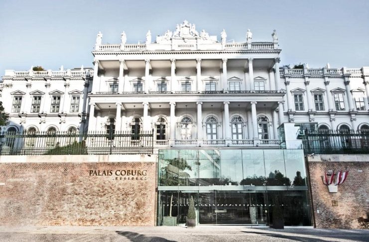 Palacio-Coburg2-min