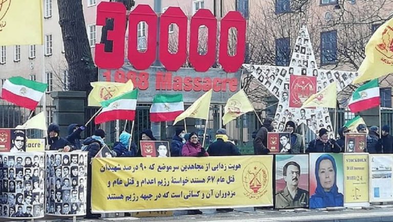 hamid-noury-court-protest