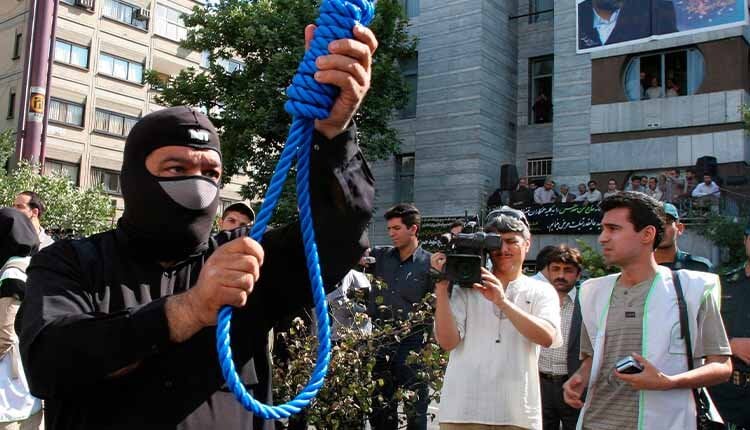 Executions-in-Iran-min
