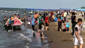 iran-beach iran-beach