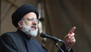 ebrahim-raisi-black-robe ebrahim-raisi-black-robe
