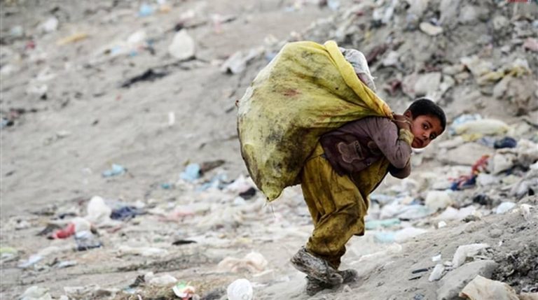 poverty-iran2