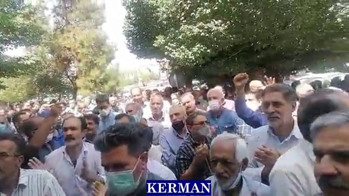 iran-pensioners-protests-08062022-5 iran-pensioners-protests-08062022-5