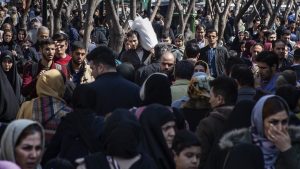 iran-tehran-market-packed