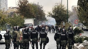 iran-protests-security-forces-crackdown
