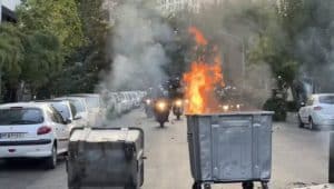 Iran-protests-Nov-2-696x394-1