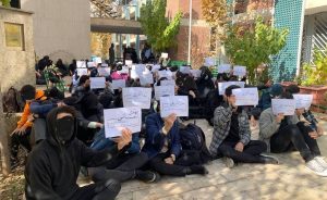 iran-uprising-university-students-strikes (1) iran-uprising-university-students-strikes-1