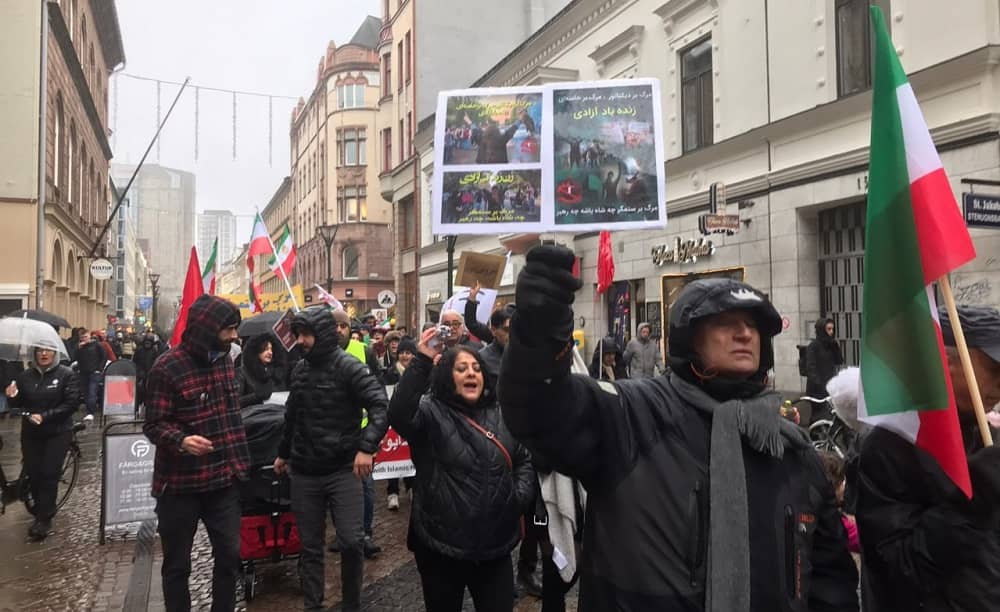 iranians-protest-europe-07012023