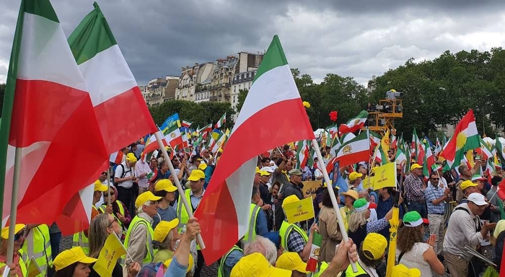 Free Iran 2023 rally in Paris july 1