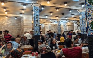 Clampdown on Cafes Around Tehran University Sparks Controversy Clampdown on Cafes Around Tehran University Sparks Controversy