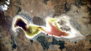 iran urmia lake (1)