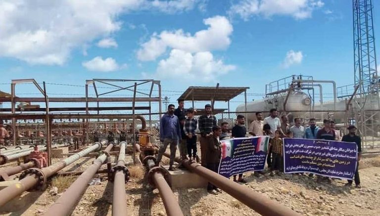Ghizaniyeh’s Oil Wells Produce Wealth for Iran, But Poverty for Locals