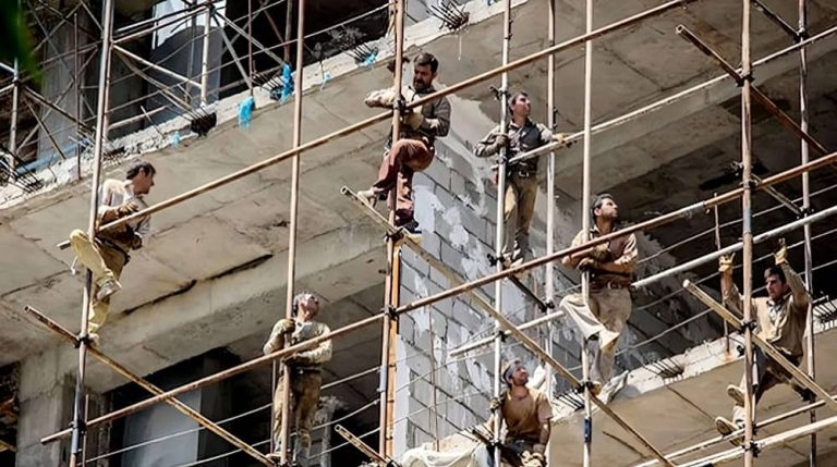 Iran News: Six Construction Workers Die Daily Amid Worsening Safety and Insurance Crisis 