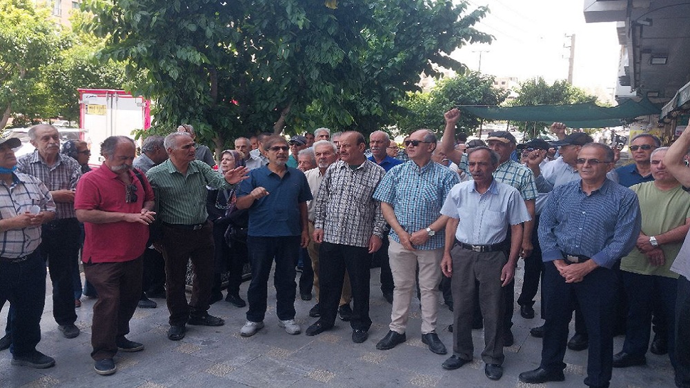 Tehran – Protest gathering of retirees from the Telecommunication Company – May 26, 2025