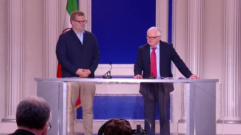 Former Irish Minister and MEP Jim Higgins addresses an NCRI conference on May 31, 2025