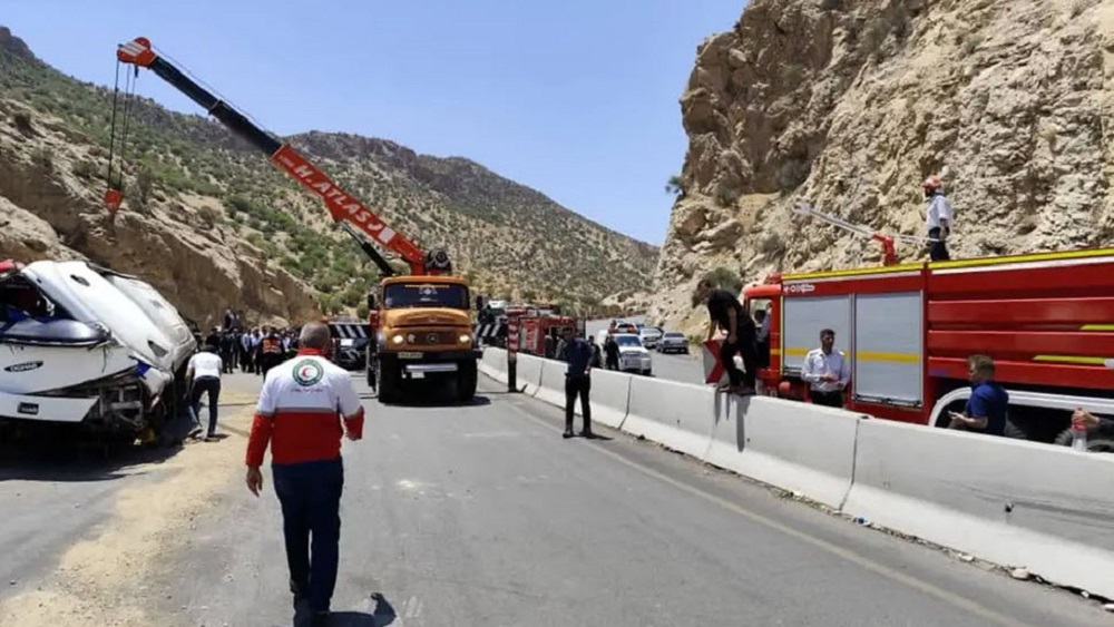 Deadly Bus Overturn on Firouzabad–Kavar Road Leaves 21 Dead and 25 Injured – July 19, 2025