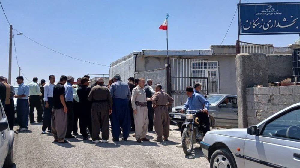 Residents of Mirabeh and Marvdasht protest power outages and drinking water shortages on July 24, 2025