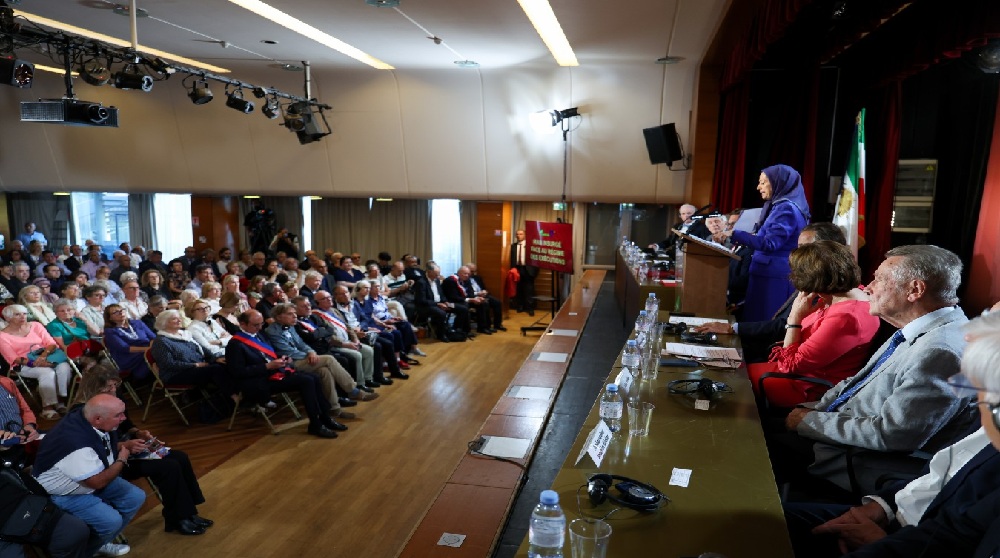 Conference at the District 17 Municipality of Paris - 26 August 2025