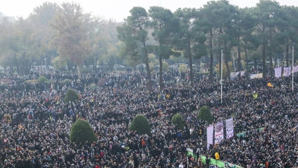 Outraged by the state-sanctioned drying of the Zayandeh Rud River, tens of thousands of Isfahan residents gathered on its parched bed to protest on November 19, 2021