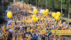 A seemingly endless line of freedom-loving Iranians during Sep. 6, Brussels Free Iran Rally rejecting any form of dictatorship.