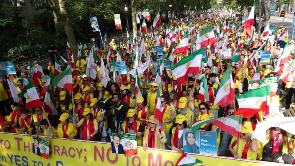 Thousands Rally in New York Demanding Democratic Change in Iran – Sept 23, 2025