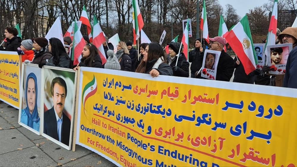 NCRI supporters rally in Oslo, Norway, on November 15, 2025