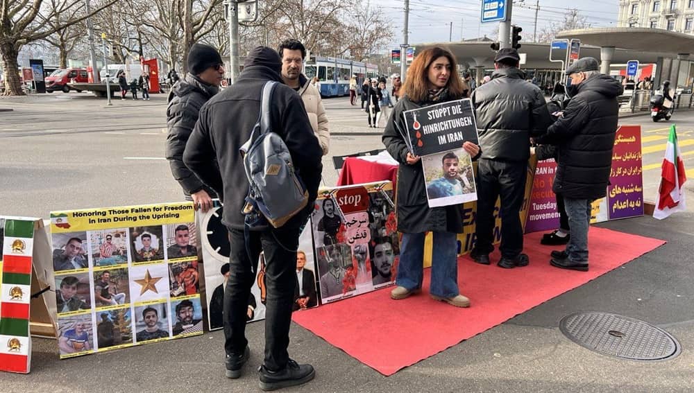 NCRI supporters in Zurich, Switzerland, held a photo exhibition on December 22, 2025