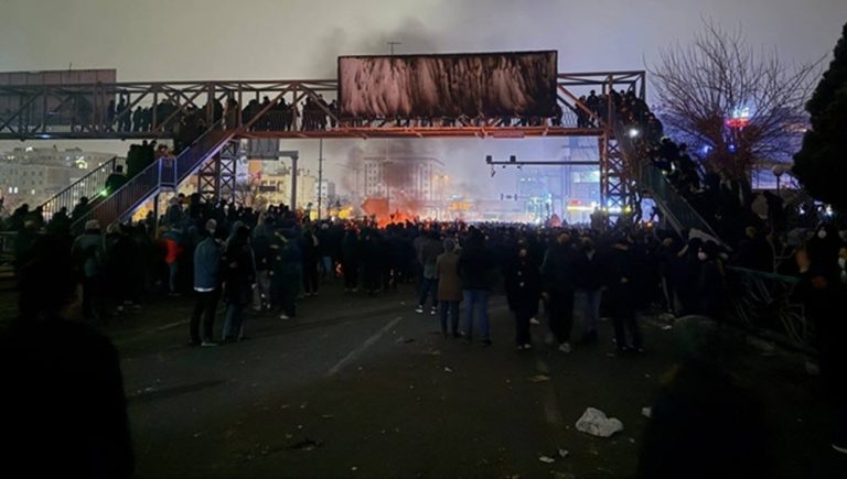 Protesting people in Tehran's Punak neighborhood during the January 2026 nationwide protests