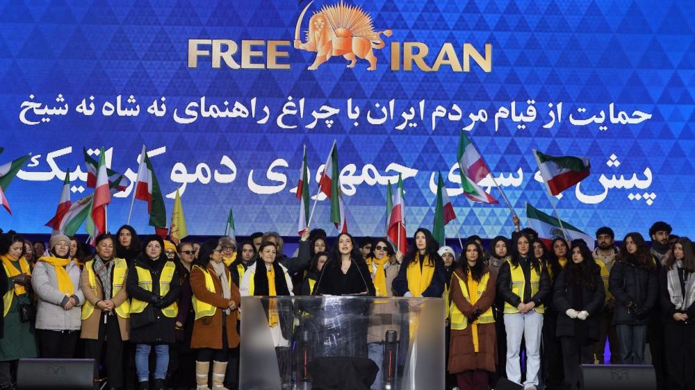 Berlin Free Iran Demonstration Draws Tens of Thousands Rejecting Monarchy and Theocracy, Backing Iran Uprising